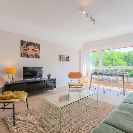 Spacious 3 Bedroom Apartment & Private Parking! Lambersart Екстериор снимка