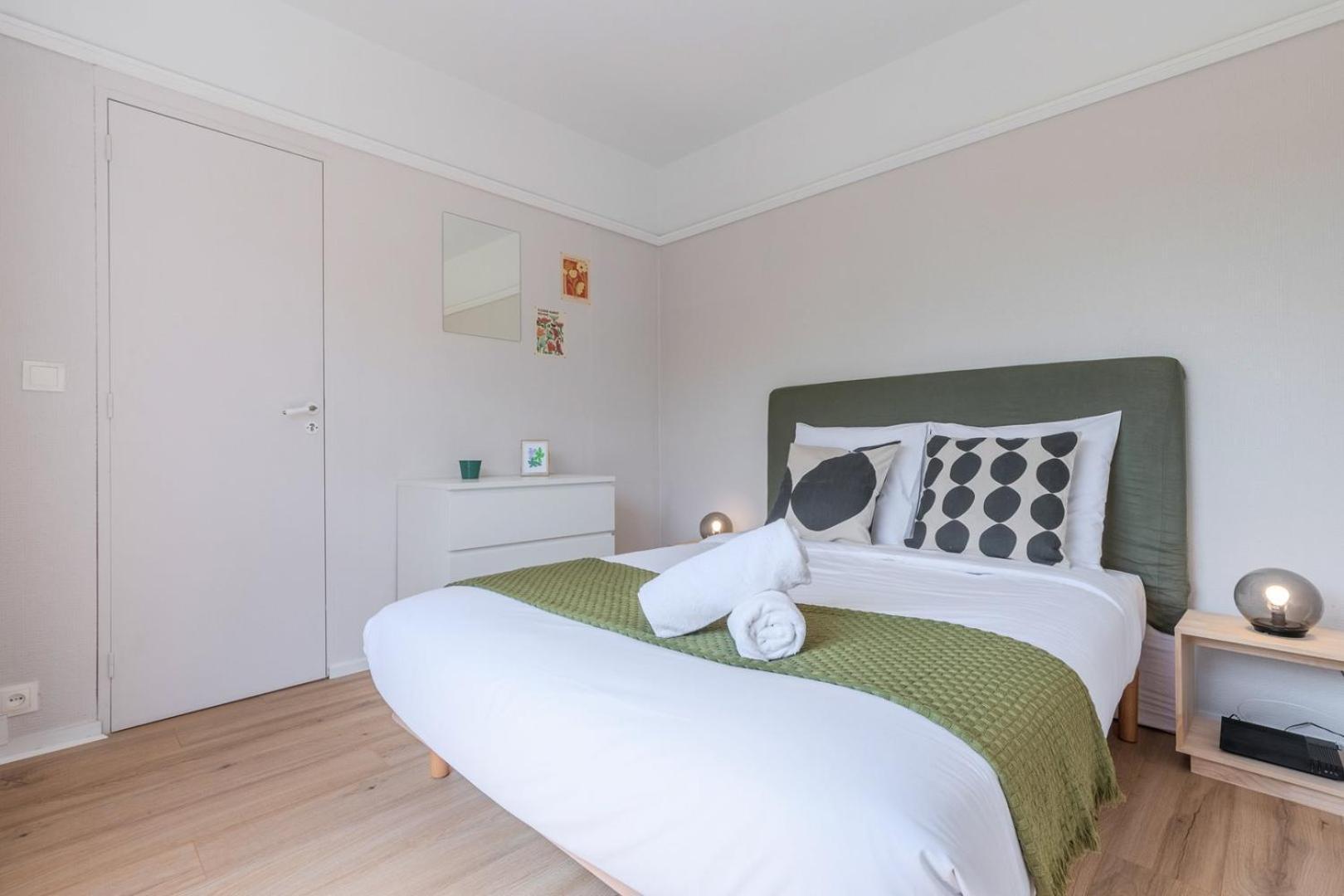 Spacious 3 Bedroom Apartment & Private Parking! Lambersart Екстериор снимка